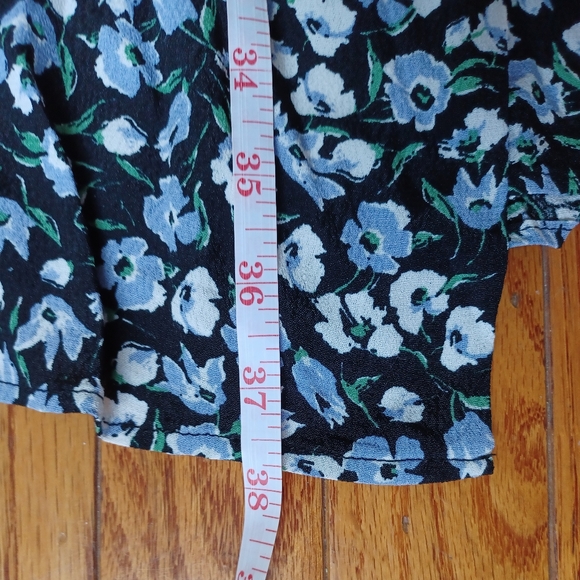 Mango Sz 8 Flower Print Dress Faux Wrap Lilac Black Long Sleeve Front Closure - Picture 6 of 14